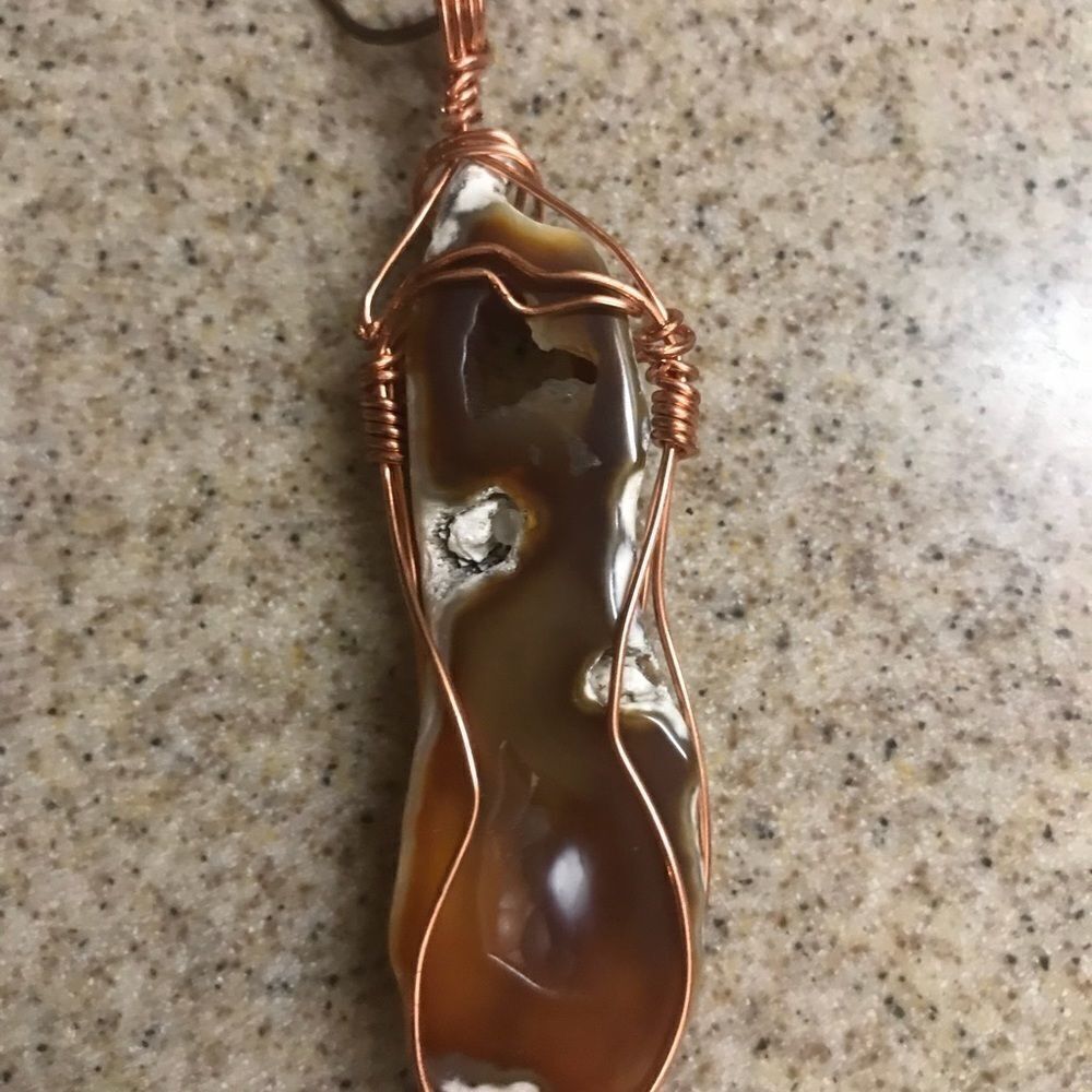 Copper and Druzy Agate Pendant, wire wrapped, NEW